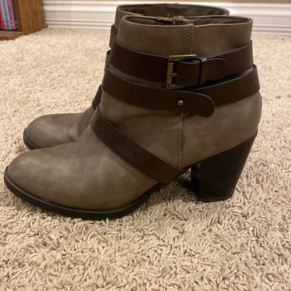 Booties - Picture 1 of 3